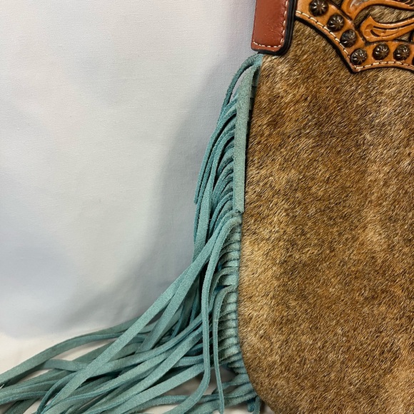 Ariat Lorelei Crossbody - Picture 3 of 8